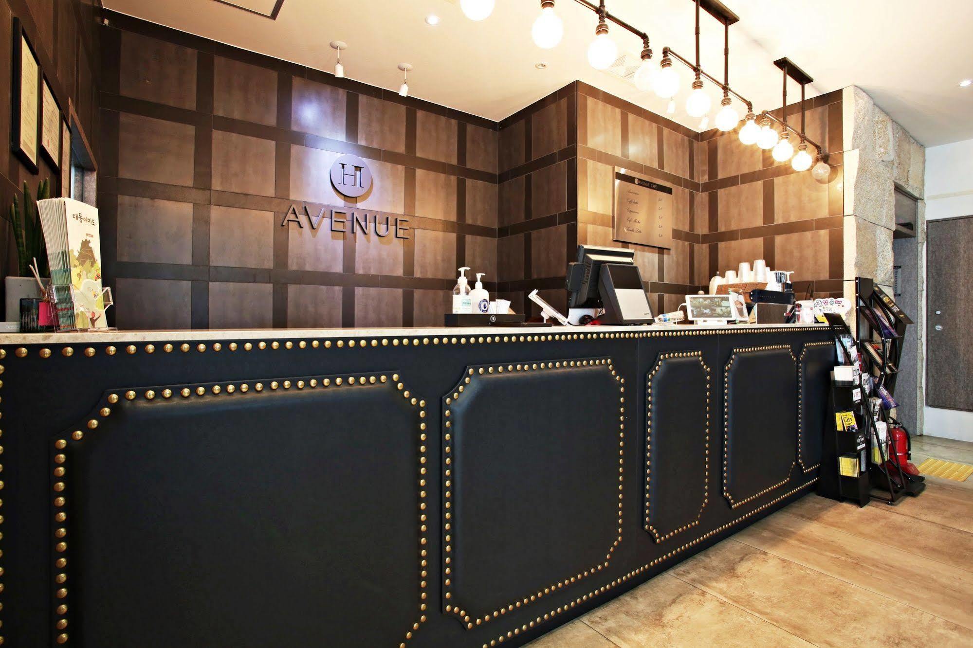 H Avenue Hotel Gangnam Yeoksam Seul Dış mekan fotoğraf