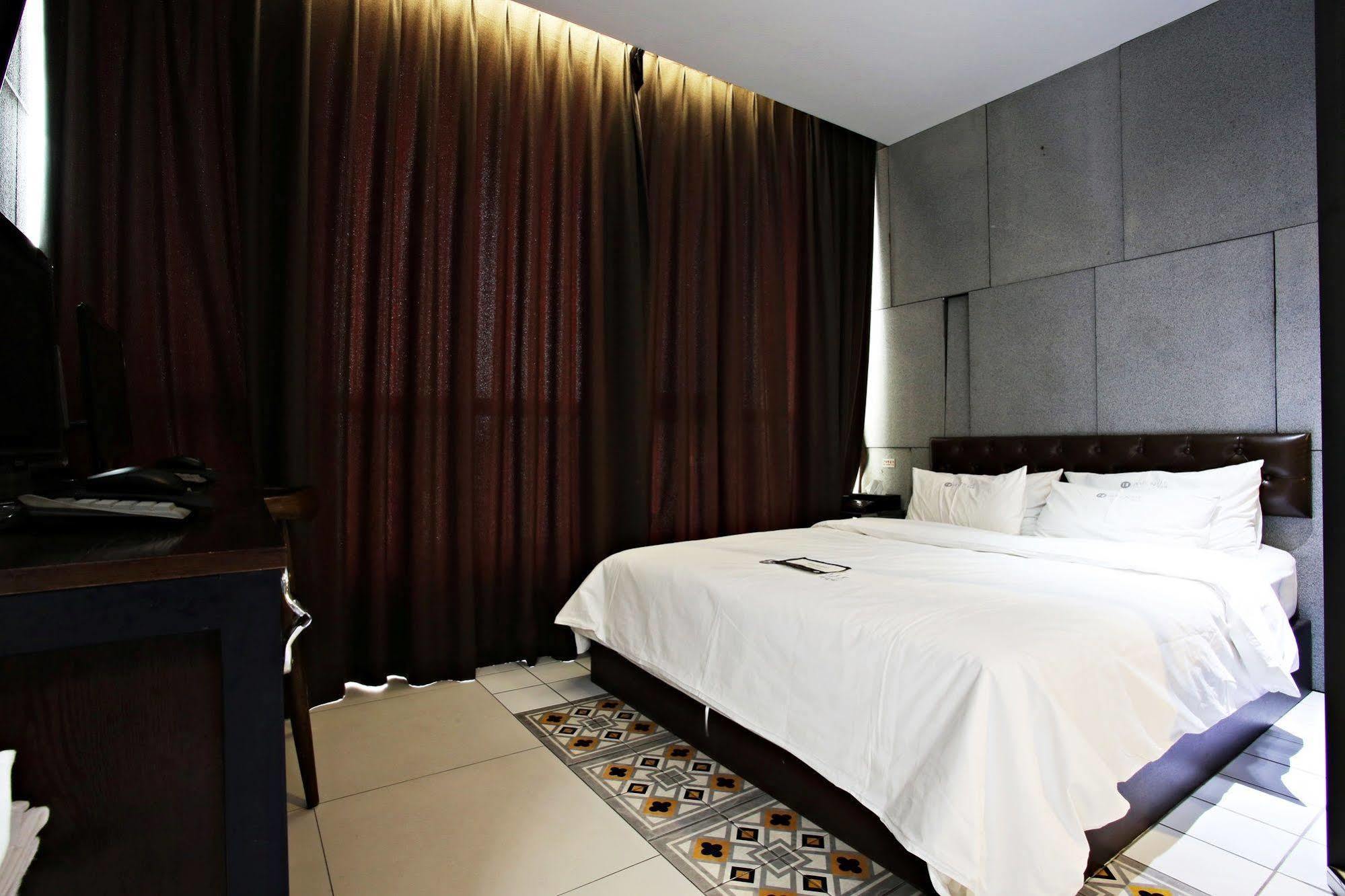 H Avenue Hotel Gangnam Yeoksam Seul Dış mekan fotoğraf